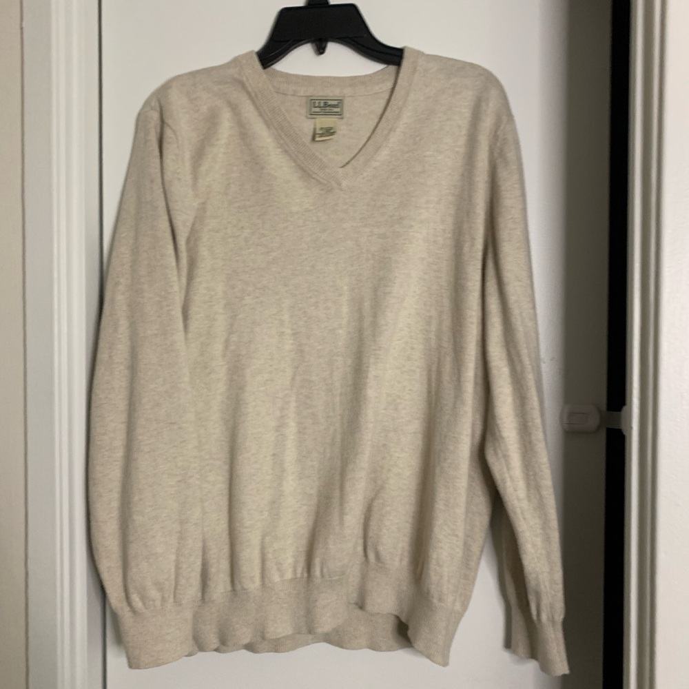 L.L. Bean Cashmere Blend V-Neck Light Brown Pullover Sweater Men's L-Regular